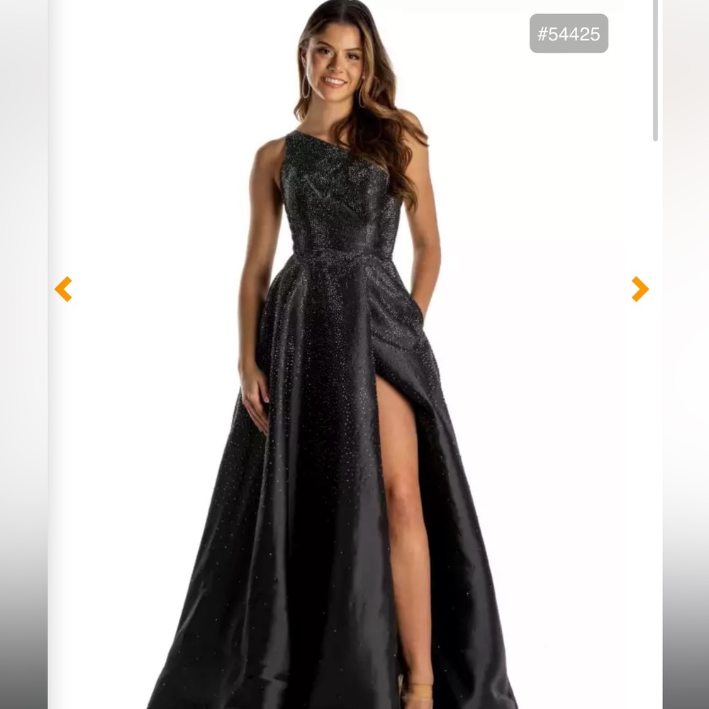 Sherri hill black studded dress😍 perfect conditions worn once for a pageant